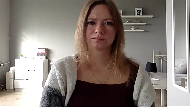 MillieShow online show from 09-15-25, 07:08