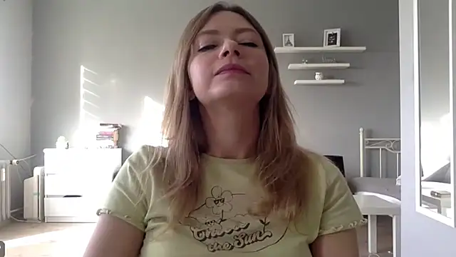 MillieShow online show from 10-13-25, 07:30