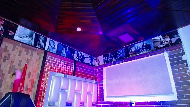 kriss sweetboobs10 online show from 04-28-26, 12:43