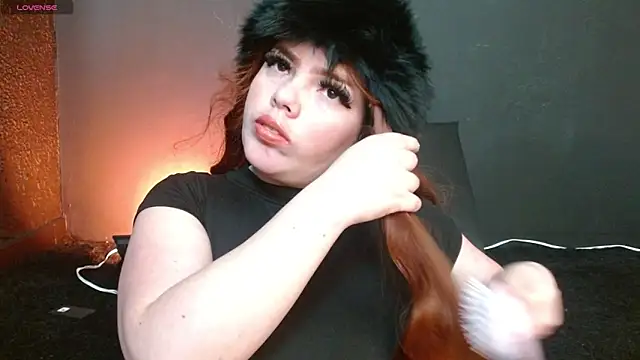 Snapshot of Nathaly_Rose1126 chatting on 09-15-25, 01:22 Nathaly Rose1126 online show from 09-15-25, 01:22