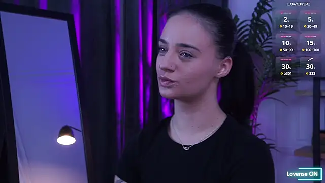 Snapshot of LexiiDarling chatting on 10-24-25, 07:32 LexiiDarling online show from 10-24-25, 07:32