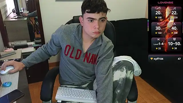 lukeboyce33 online show from 07-27-26, 03:46