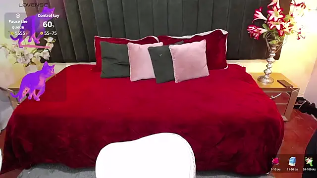 ailyn maury online show from 11-13-25, 01:26