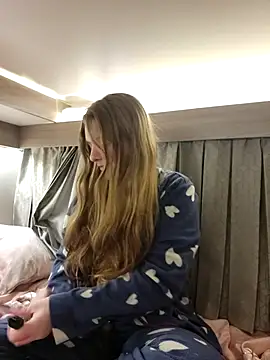 Snapshot of Amesthyst_destiny chatting on 03-08-26, 06:12 Amesthyst destiny online show from 03-08-26, 06:12