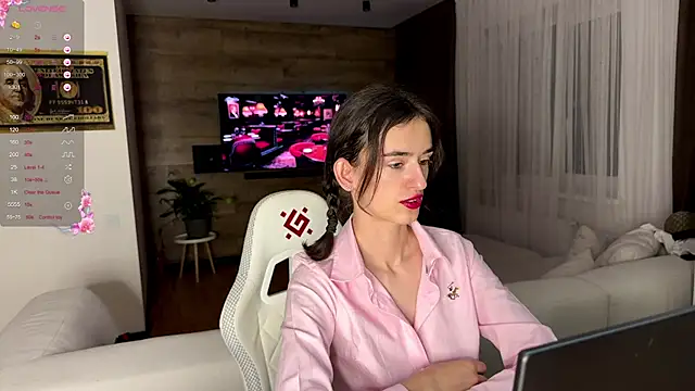 TwinTemptations online show from 10-13-25, 07:25