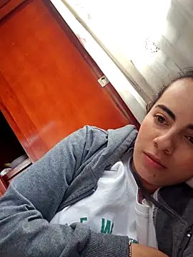 Snapshot of Sairy_ chatting on 10-08-25, 09:45 Sairy online show from 10-08-25, 09:45