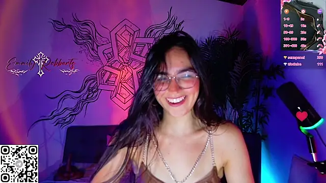 Snapshot of Emmi_Roberts chatting on 05-16-26, 12:18 Emmi Roberts online show from 05-16-26, 12:18