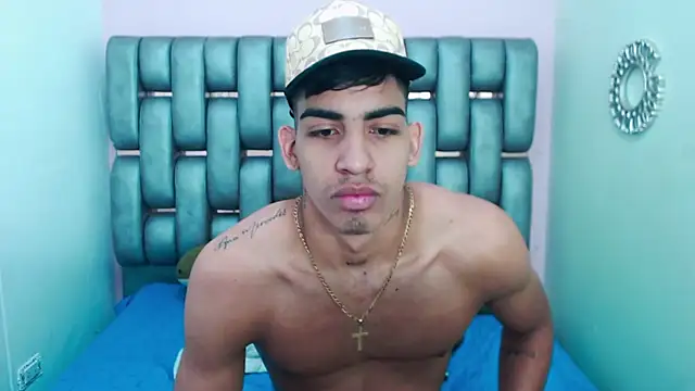 Snapshot of Liam_Wyat chatting on 12-01-25, 10:53 Liam Wyat online show from 12-01-25, 10:53