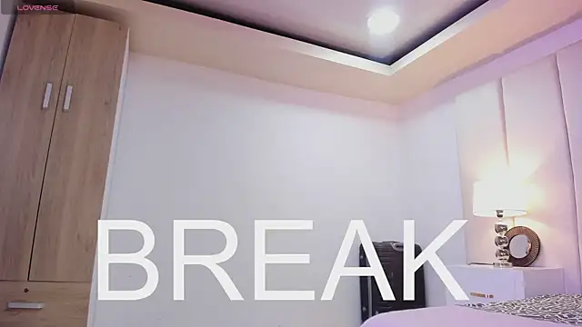 princesssammy2 online show from 03-19-25, 03:20