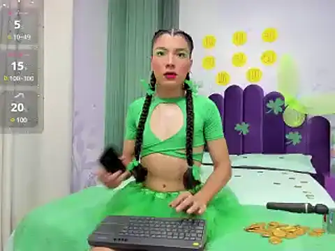 Snapshot of may_fox06 chatting on 03-18-25, 02:36 may fox06 online show from 03-18-25, 02:36