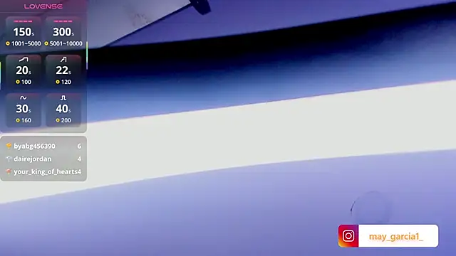 Snapshot of may_fox06 chatting on 11-27-25, 01:57 may fox06 online show from 11-27-25, 01:57