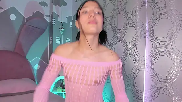 Snapshot of may_fox06 chatting on 12-01-25, 08:03 may fox06 online show from 12-01-25, 08:03