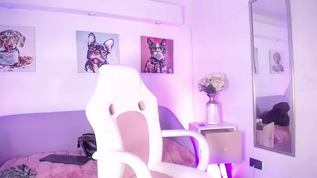 Snapshot of SamyJhomson chatting on 11-26-25, 03:40 SamyJhomson online show from 11-26-25, 03:40