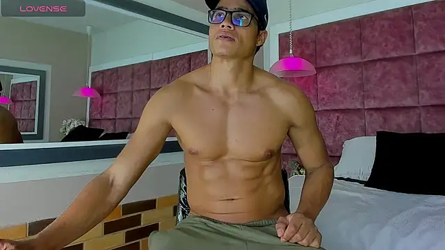 Christian Musclet4 online show from 03-21-25, 05:45