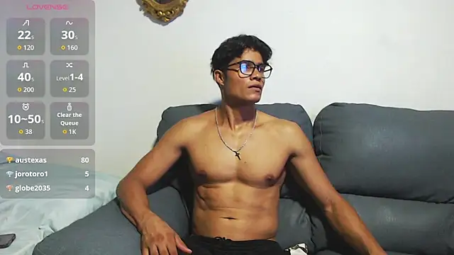 Christian Musclet4 online show from 10-10-25, 02:32