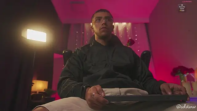 Colstorw  online show from 02-11-26, 09:58