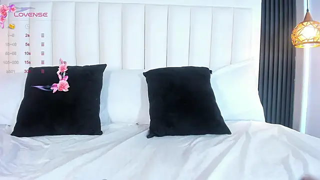 MartinaGracex online show from 09-24-25, 11:19