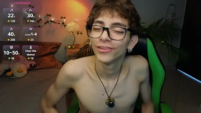 Matty Sparkk online show from 04-21-26, 01:06