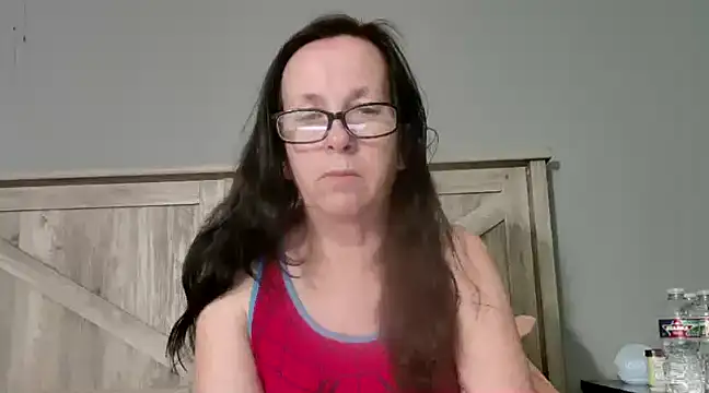 Snapshot of peachgoddess chatting on 03-15-25, 03:18 peachgoddess online show from 03-15-25, 03:18