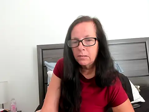 Snapshot of peachgoddess chatting on 10-09-25, 03:32 peachgoddess online show from 10-09-25, 03:32