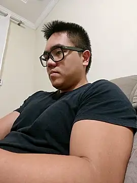 awesometeacher33 online show from 03-21-25, 03:57