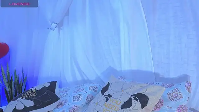 DianaGom online show from 04-06-26, 11:22