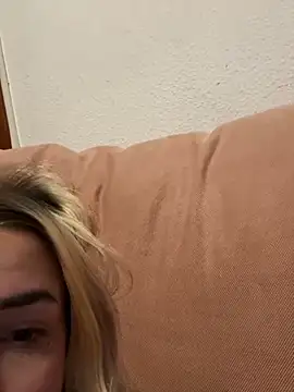 DarkVelvet online show from 03-16-25, 08:21