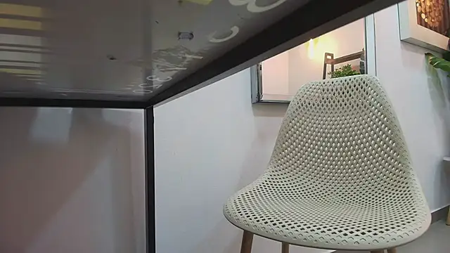 Coral Lise online show from 09-22-25, 11:01