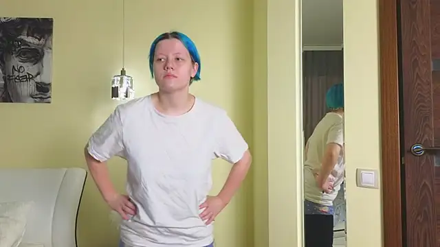 Snapshot of ErlineBeamer chatting on 03-19-25, 07:18 ErlineBeamer online show from 03-19-25, 07:18