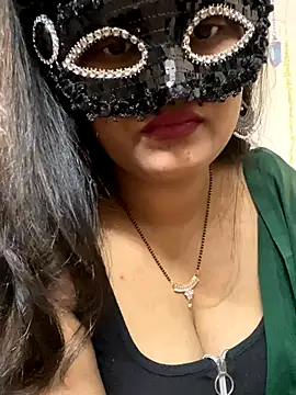 jhanvi boo online show from 10-12-25, 10:14