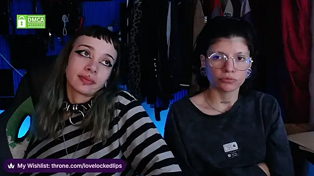 Snapshot of lovelockedlips chatting on 06-07-26, 12:48 lovelockedlips online show from 06-07-26, 12:48