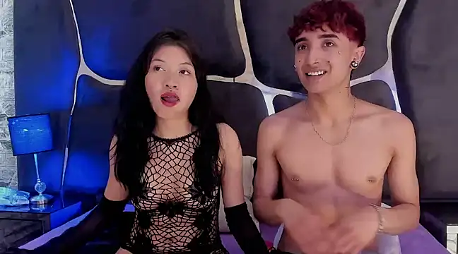 LauryAndNarem69 online show from 03-18-25, 04:04