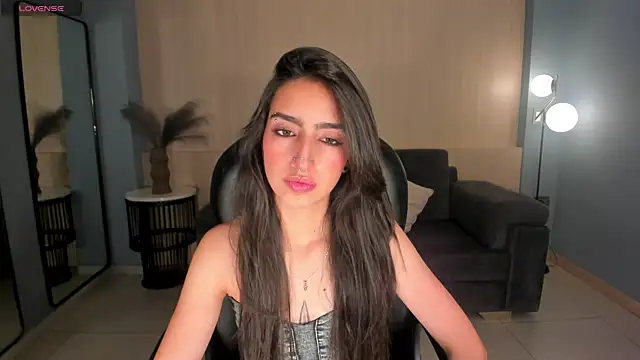 LarisaSmirnov online show from 09-17-25, 04:25