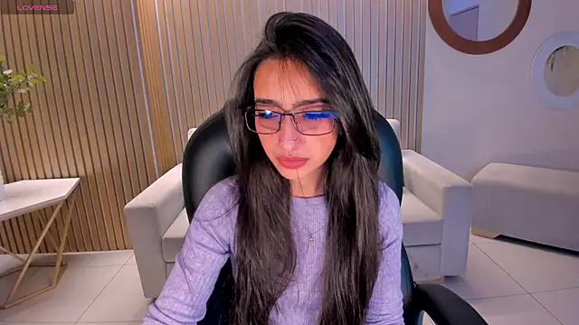 LarisaSmirnov online show from 10-24-25, 05:37