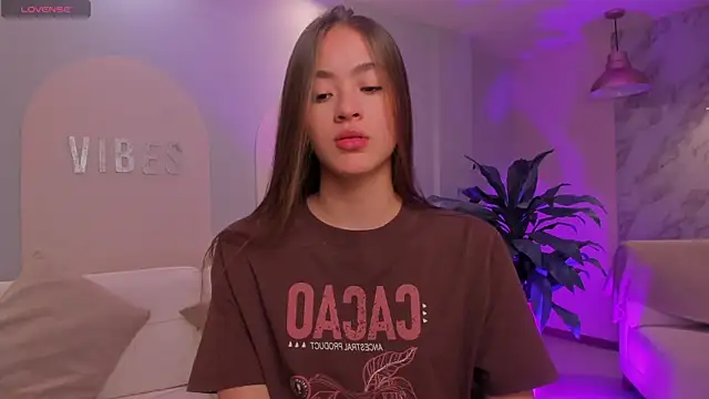 MaiaCollins online show from 09-30-25, 06:13