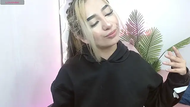 Malory tay1 online show from 09-23-25, 12:08