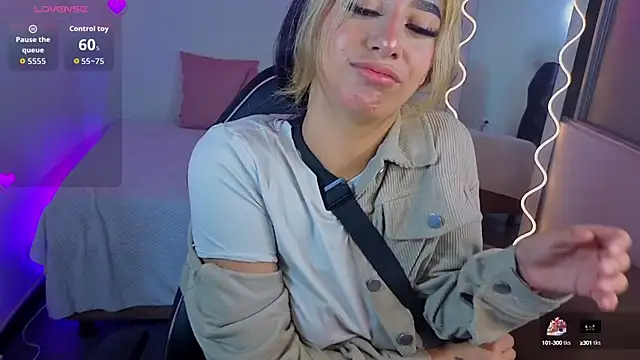 Malory tay1 online show from 10-10-25, 07:02