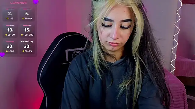 Malory tay1 online show from 10-29-25, 07:15