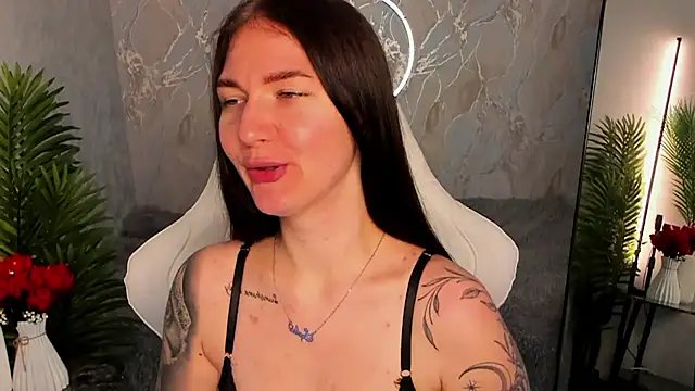 Snapshot of babyisperfect chatting on 05-30-26, 01:57 babyisperfect online show from 05-30-26, 01:57