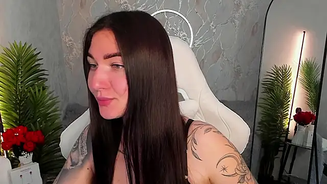 Snapshot of babyisperfect chatting on 06-04-26, 01:44 babyisperfect online show from 06-04-26, 01:44