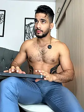 Maximiliano ford online show from 01-10-26, 10:50