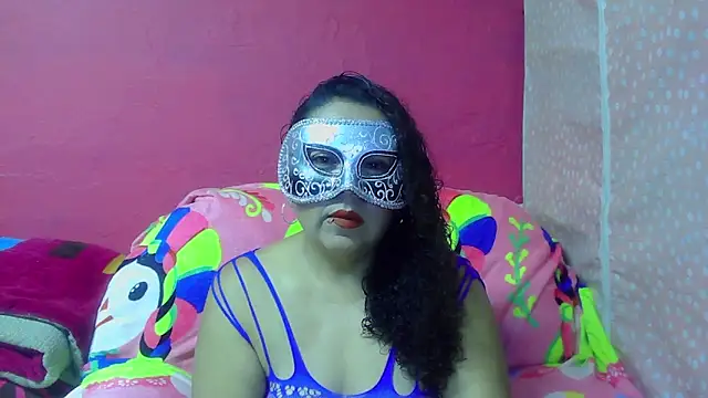 Snapshot of Pequitas_sexi chatting on 10-05-25, 05:28 Pequitas sexi online show from 10-05-25, 05:28
