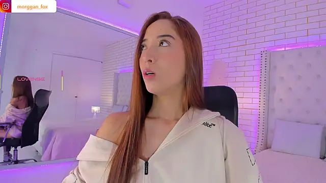 Morggan Fox  online show from 09-23-25, 02:36