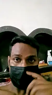 Snapshot of vikesh05 chatting on 03-18-25, 10:15 vikesh05 online show from 03-18-25, 10:15