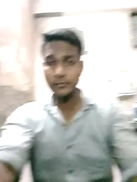 Snapshot of vikesh05 chatting on 09-14-25, 05:45 vikesh05 online show from 09-14-25, 05:45