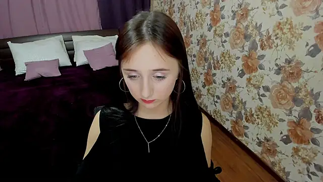 Snapshot of JulietMonli chatting on 09-14-25, 07:13 JulietMonli online show from 09-14-25, 07:13