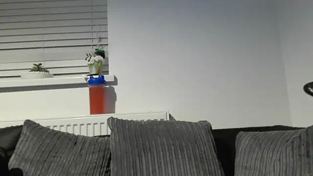 Sizzling Indie36 online show from 10-05-25, 10:18