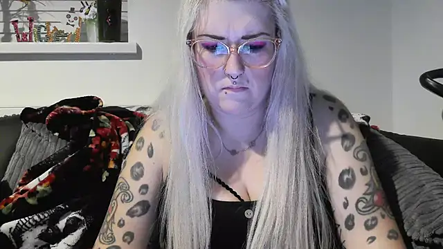 Sizzling Indie36 online show from 10-20-25, 07:47