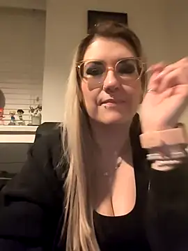 Sizzling Indie36 online show from 03-02-26, 11:44