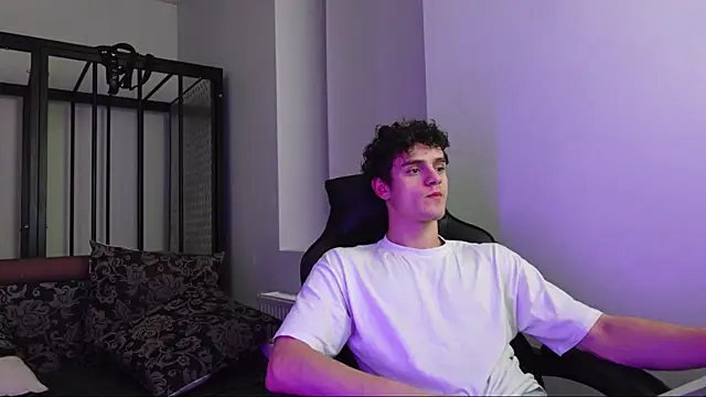 Brad Holloway online show from 11-13-25, 05:56